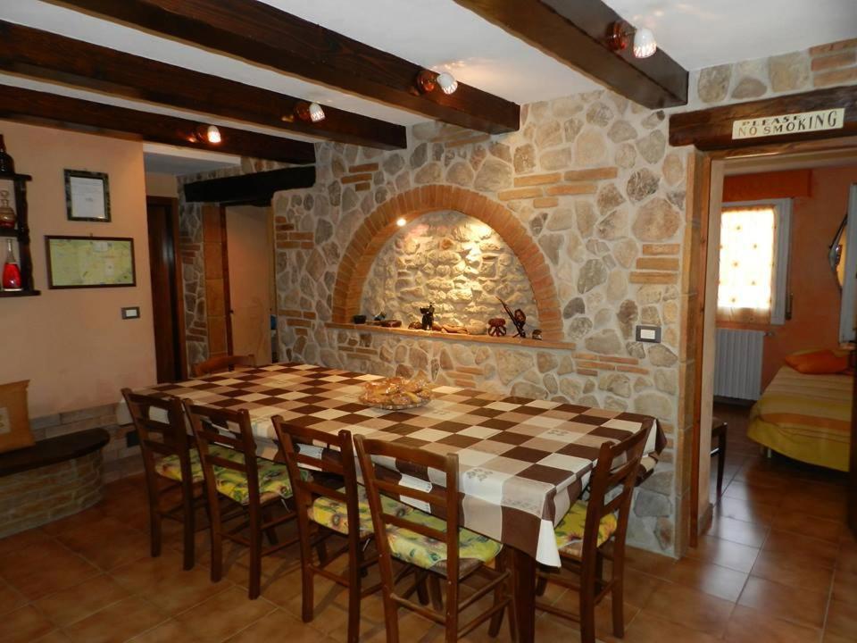 Il Cantinoccio B&B Cerasolo Eksteriør billede