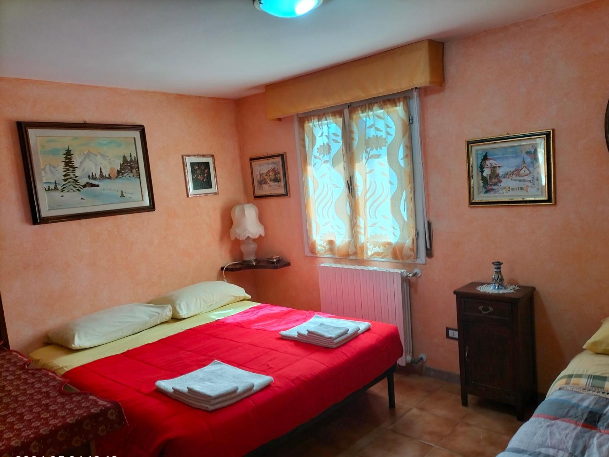 Il Cantinoccio B&B Cerasolo Værelse billede